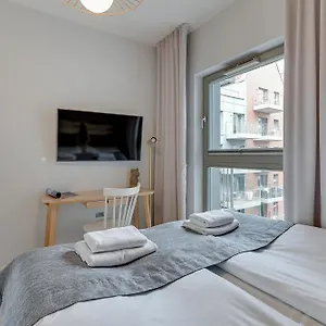 Grano - Pool, Sauna, & Parking By Downtown Apartment Gdansk